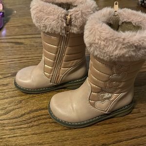 Girls pink boots
